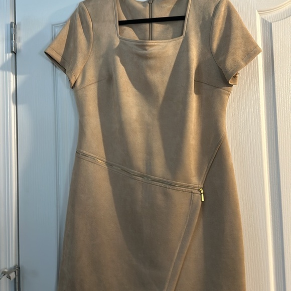 Faux suede Calvin Klein dress size 14 - Picture 5 of 7